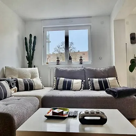 Maison Proche Du Vieux Lille Et De La Citadelle Avec Place Parking Lambersart