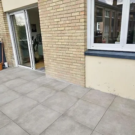 Maison Proche Du Vieux Lille Et De La Citadelle Avec Place Parking Villa *