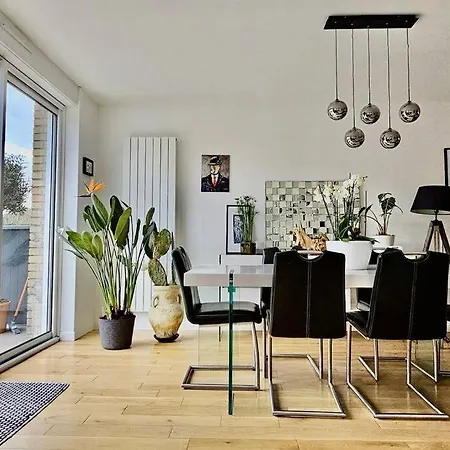 Maison Proche Du Vieux Lille Et De La Citadelle Avec Place Parking Lambersart