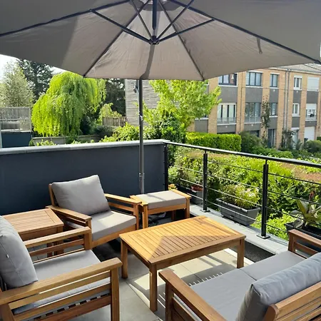 Maison Proche Du Vieux Lille Et De La Citadelle Avec Place Parking *